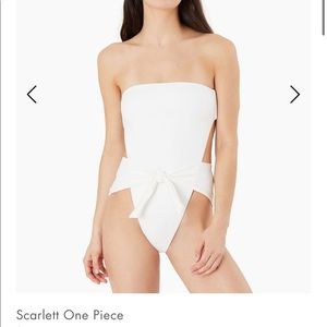 IN SEARCH OF Onia Scarlett One Piece XS